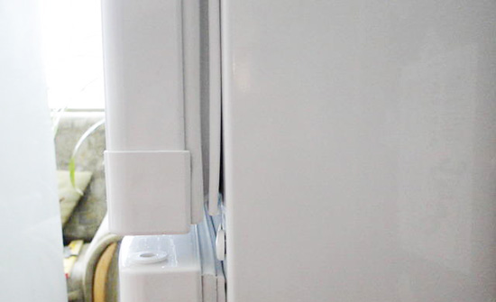 Изношена уплотнительная резинка холодильника