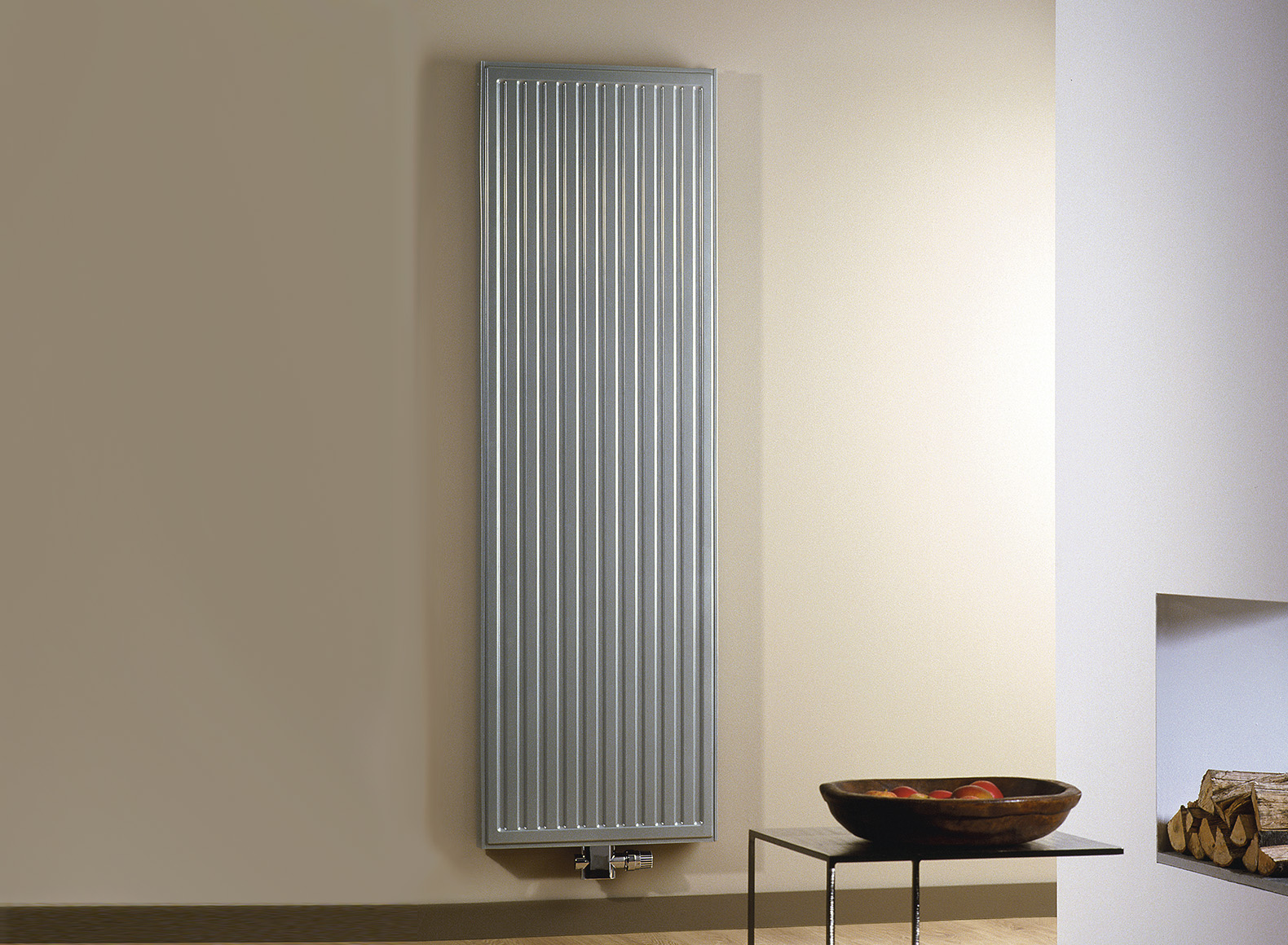 Радиатор на стену вертикальный:  радиаторы отопления .